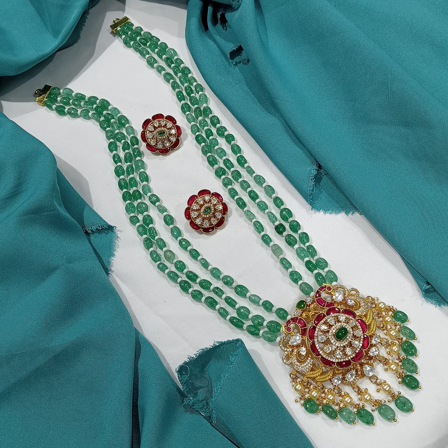 Multi-Layer Green Bead Necklace Set